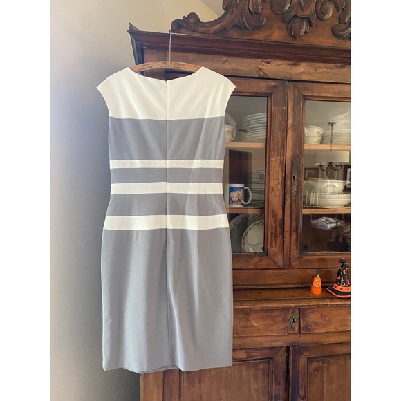 Lauren Ralph Lauren Grey and White Cap-Sleeved Dress - Picture 6 of 11